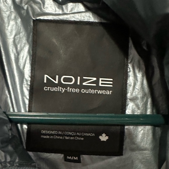 Noize Coco M puffer jacket blue metallic like new condition - Picture 3 of 4